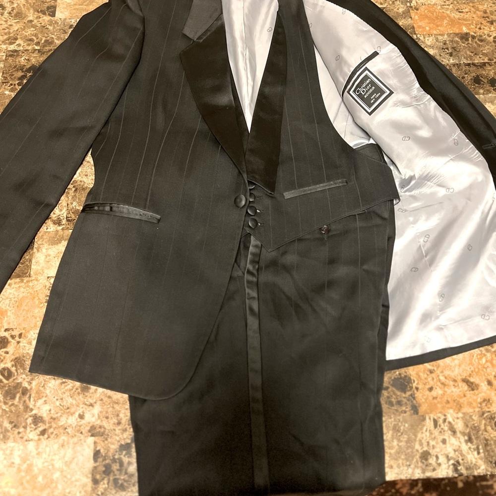 Christian Dior Monsieur Tuxedo Jacket; Paris New York!